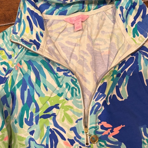 Lilly Pulitzer Blue and Green Patterned Top - Picture 3 of 9